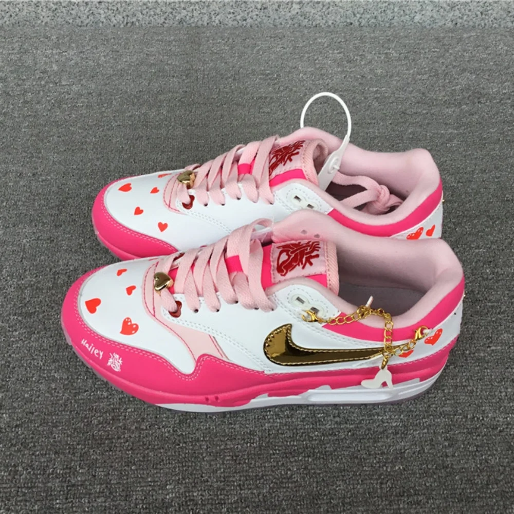 HAILEY LEYVA’S NIKE AIR MAX 1 ’86 OG “DOERNBECHER” - Picture 7 of 16